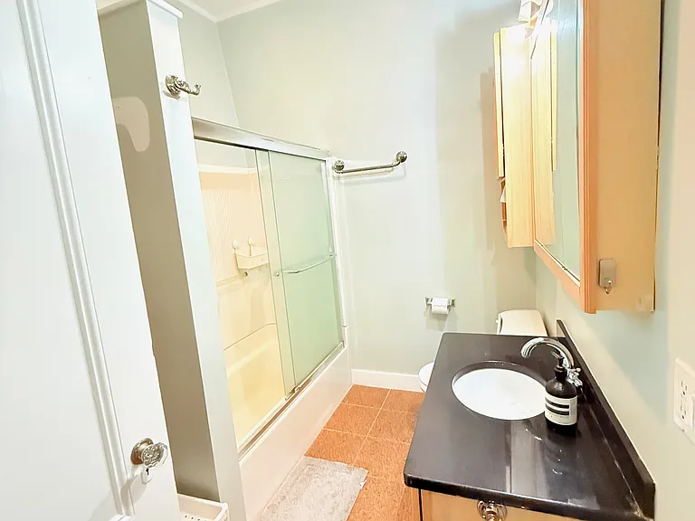 200 Central St #2 — Photo 7