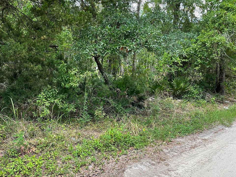 2nd image of 540 Ranchette Rd
