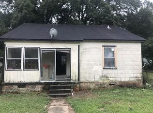 1822 Lee St, Laurel, MS 39440