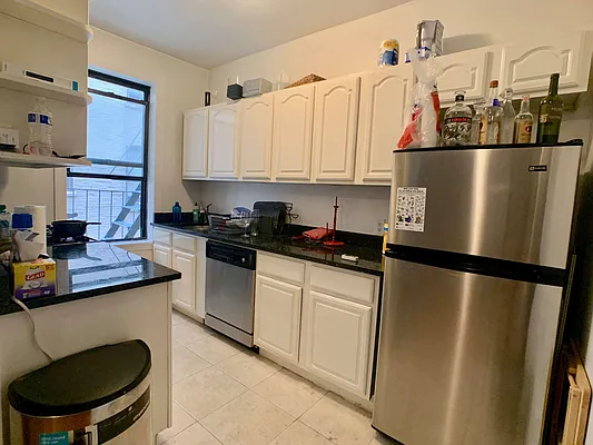 Rented by Building Equity Real Estate LLC | media 14