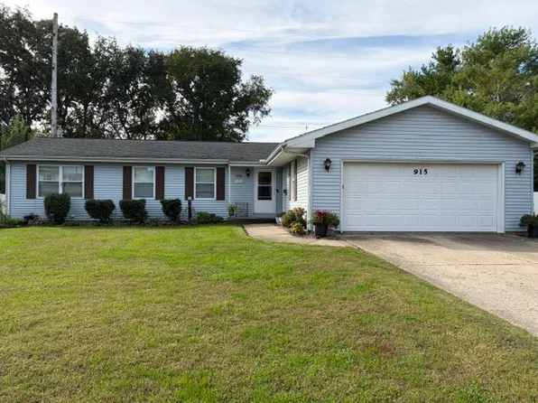 915 W 1st St, Spring Valley, IL 61362