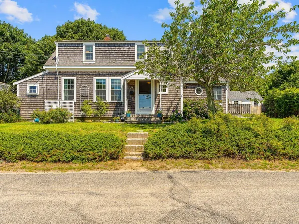 11 Rosetta Street, West Yarmouth, MA 02673
