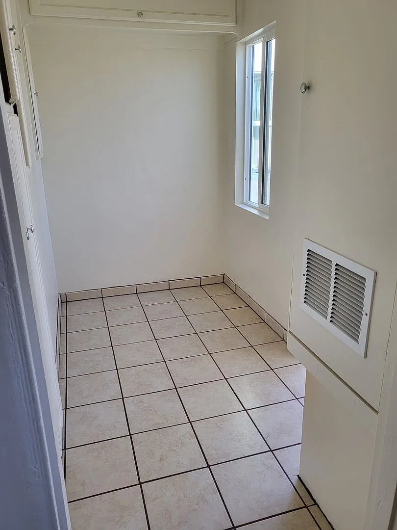 5930 Loma Vista Ave. — Photo 3