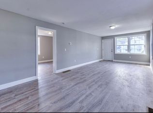 127 Pumgansett St #1, Providence, RI 02908
