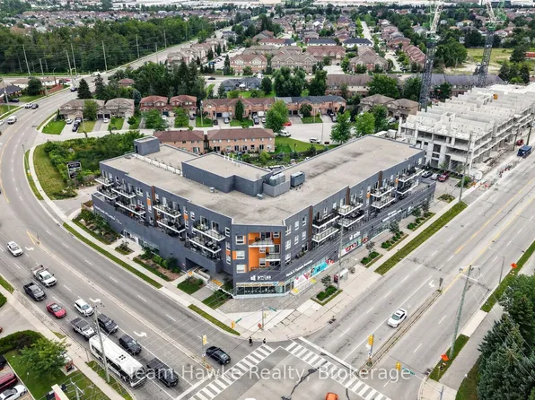 430 Essa Rd #211, Barrie, ON L9J 0M1