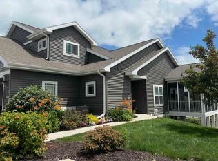 6552 Cortland Park #6552-18, Deforest, WI 53532