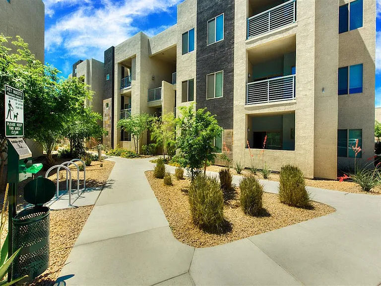 Craft at Gilbert and Baseline — Photo 18