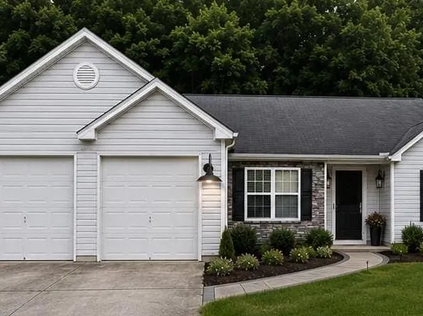 8455 River Bluff Pl, Ball Ground, GA 30107