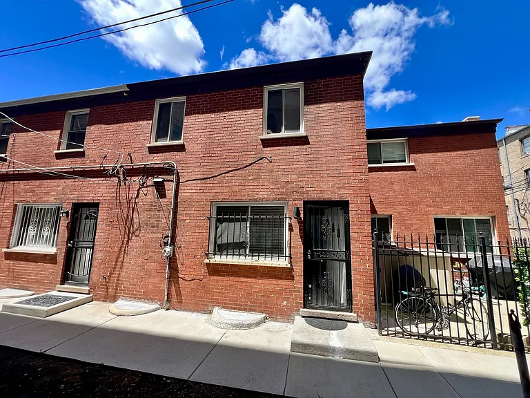 1414 W Chase Ave #D — Photo 16