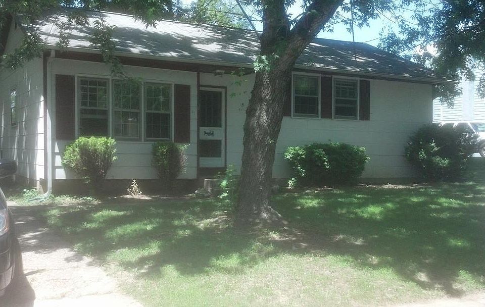 2nd image of 41 Queens Way
