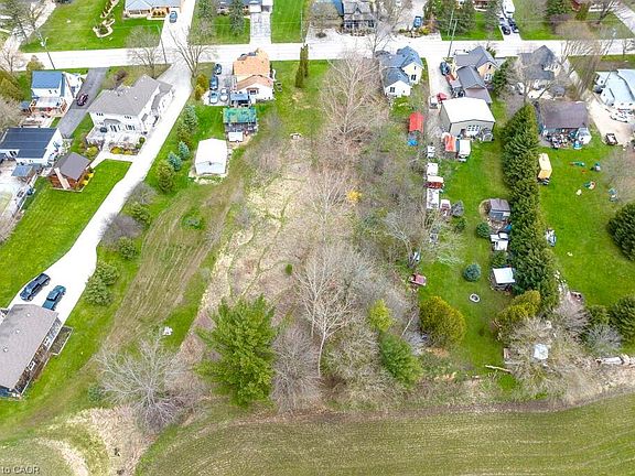 5th image of 1256 Maryhill Rd