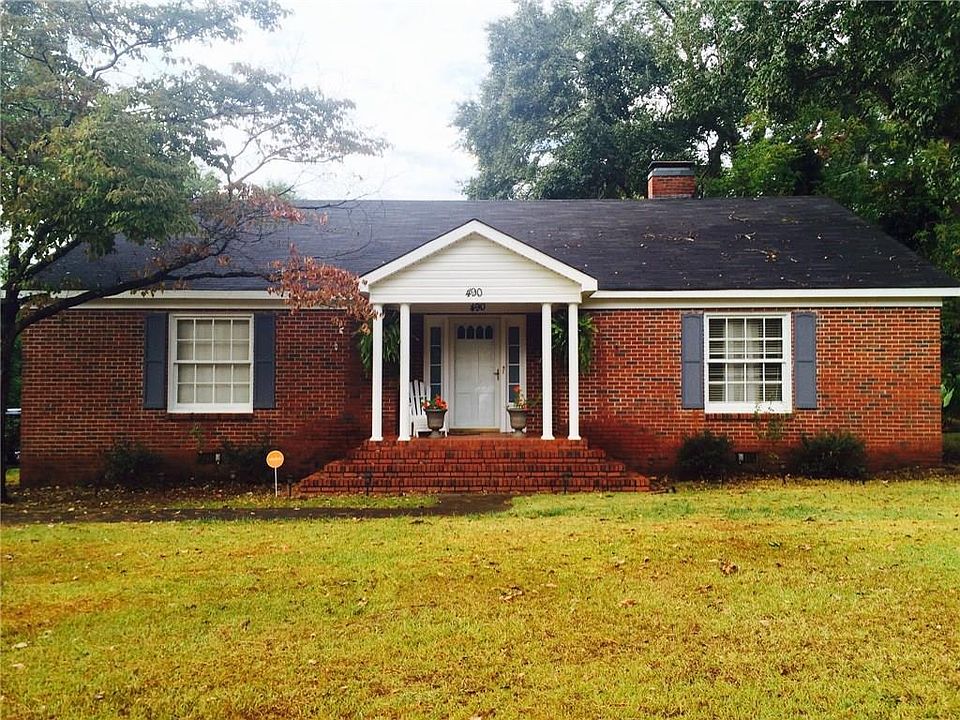 1st image of 490 S Tallassee St
