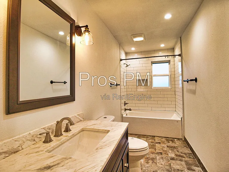 106 Joyce Dr — Photo 14