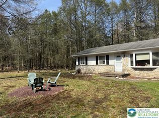 17 Fox Haven Rd, Albrightsville, PA 18210
