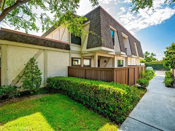 4819 Fieldbrook Ln, Cypress, CA 90630