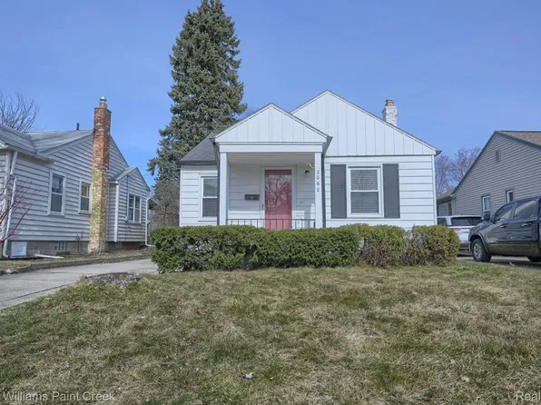 2060 Columbia Rd, Berkley, MI 48072