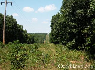 Rainbow Dr #SR-6, Willow Springs, MO 65793