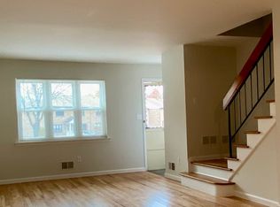 802 Sharon Garden Ct #802, Woodbridge, NJ 07095