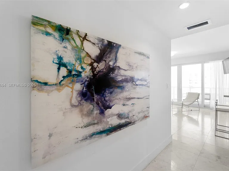 100 Lincoln Rd #Penthouse 14 — Photo 9