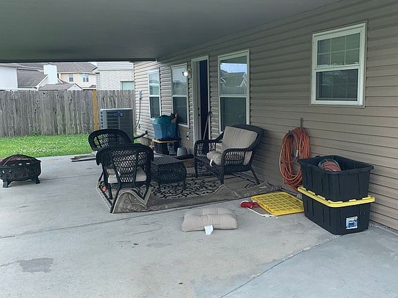 5th image of 3312 Village Green Ct