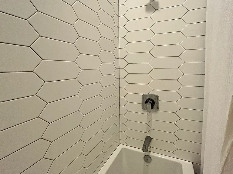 1801 S Throop St #403 — Photo 10