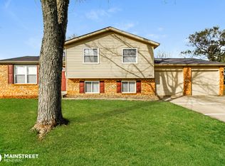 7646 Muirfield Ct, Indianapolis, IN 46237