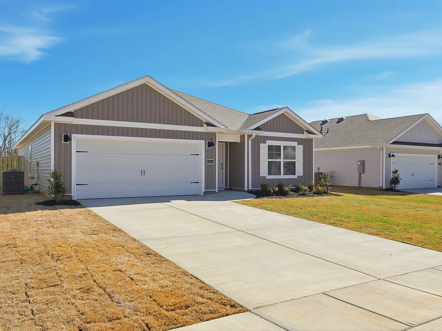 4 bed, 1833 sqft, $2,000 — Photo 3