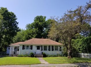 90 Pleasant St, Ware, MA 01082
