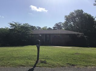 513 6th Ave, Pleasant Grove, AL 35127