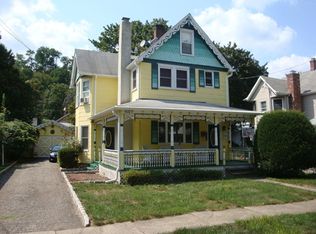 25 Leary Ave, Bloomingdale, NJ 07403