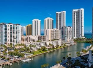 500 Bayview Dr APT 1227, Sunny Isles Beach, FL 33160