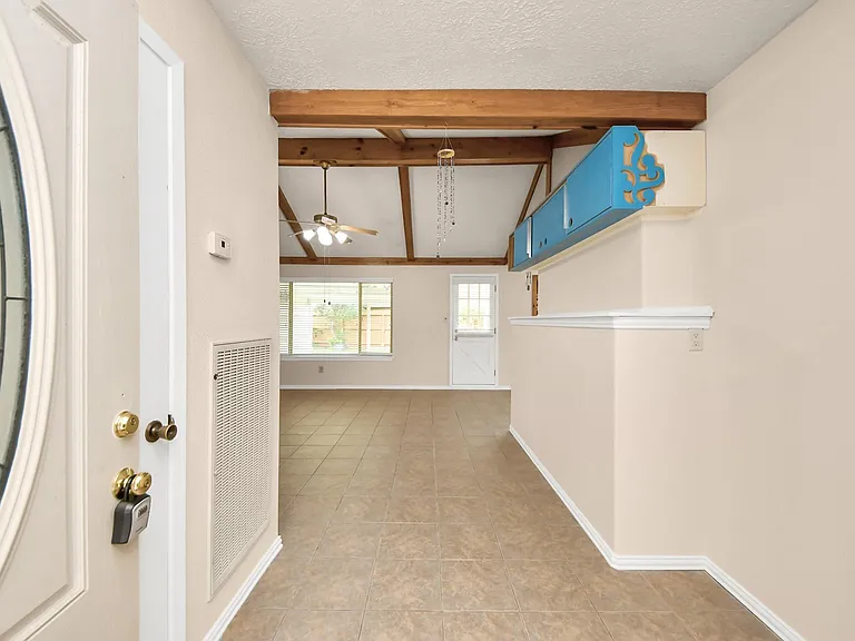 14007 Fleur De Lis Blvd — Photo 12