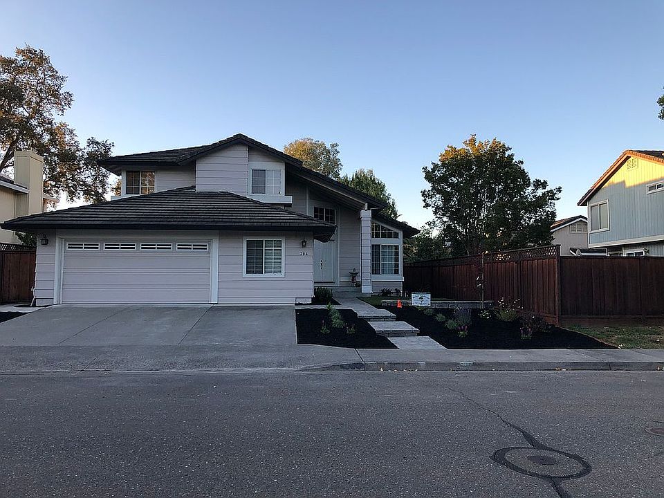 2nd image of 384 Wilson Ln