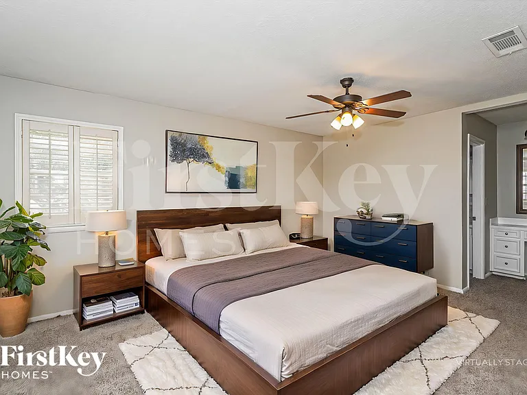 1424 Wreyhill Dr — Photo 12