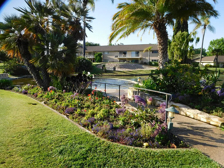231 Moreton Bay Ln #1 — Photo 7