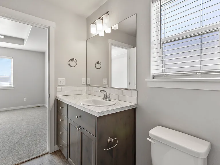 1876 Gage Ave — Photo 26