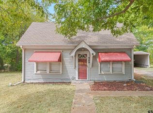 909 N Naid St, Grand Saline, TX 75140