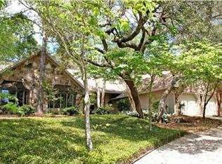 1003 Lake Way Dr, Niceville, FL 32578