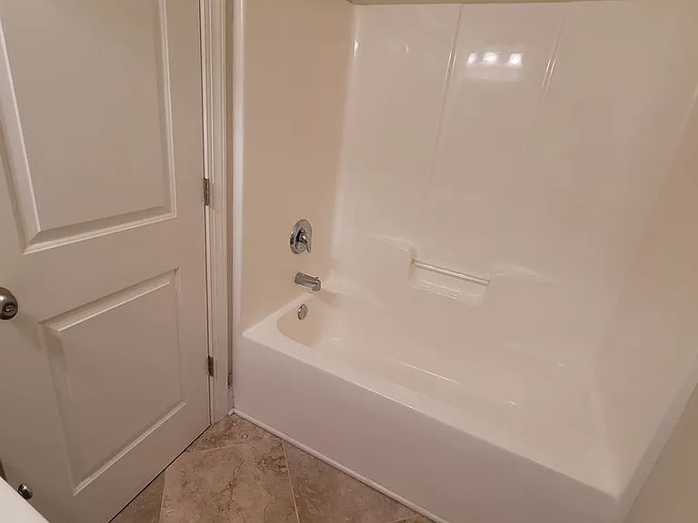 1131 Shellbank Ln — Photo 16