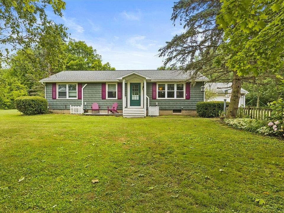 2485 Pre Emption St, Waterloo, NY 13165 Zillow