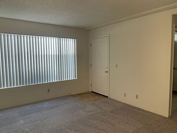 3rd image of 2421 I St APT 5
