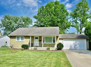 3349 Estates Cir, Youngstown, OH