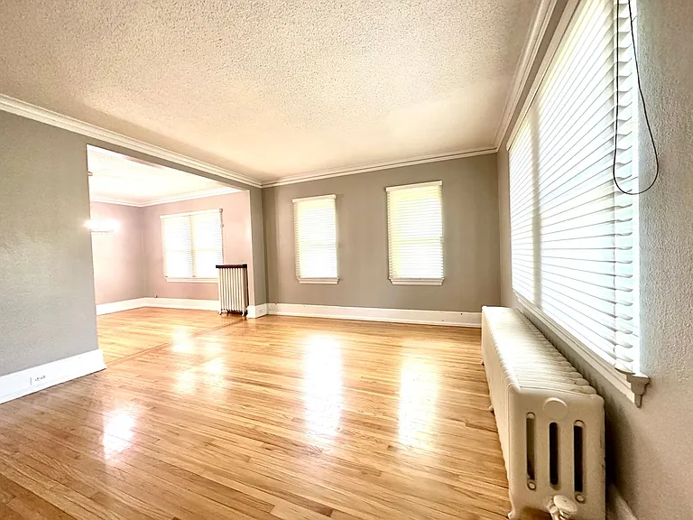 2320 E 2nd St — Photo 5