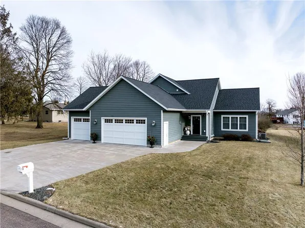 15 Royal Crest Drive, Rice Lake, WI 54868
