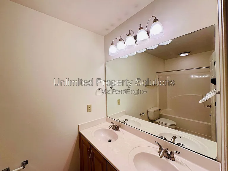 5813 Wrightsville Ave #143 — Photo 10
