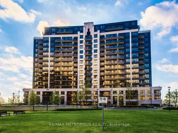 1070 Sheppard Ave W #Penthouse 16, Toronto, ON M3J 0G8