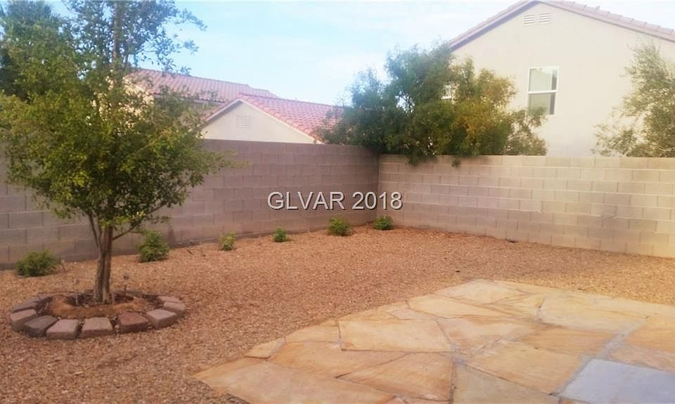 2nd image of 340 Silverado Pines Ave