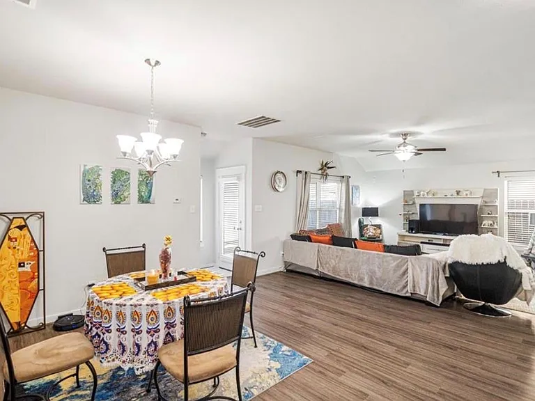 15419 Royce Holly Dr — Photo 8