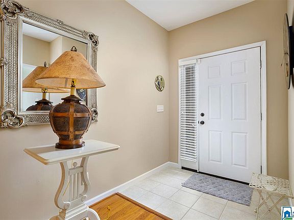 5th image of 1159 Castlemaine Dr
