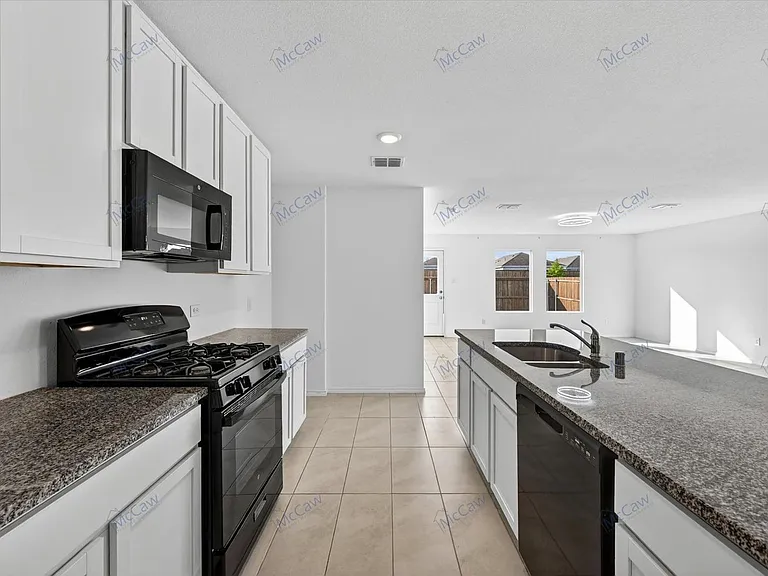 1507 Trick Riding Way — Photo 6